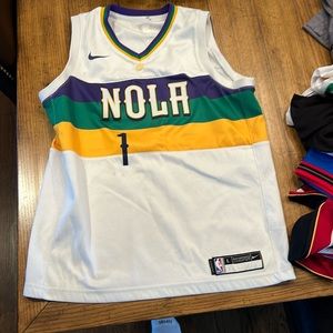 Used Zion Williamson jersey.